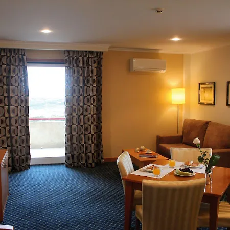 Qh De Quiaios Hotel
